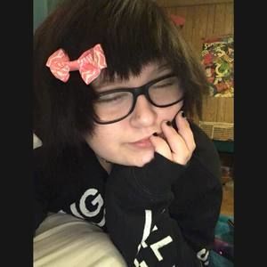 Meet your Posher, Anita